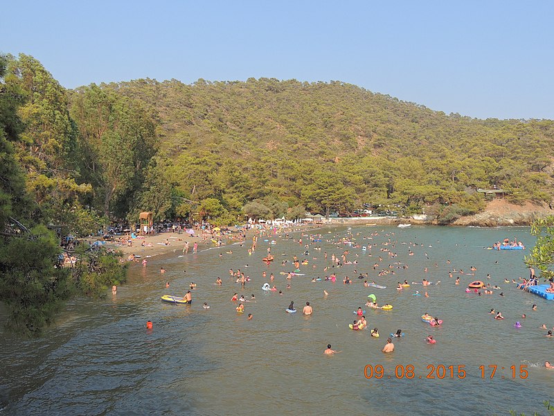 File:Katranci koyu - panoramio.jpg