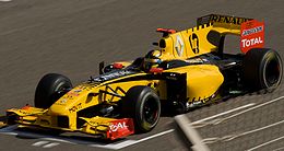 Kubica Bahrain Grand Prix 2010 (beskuren) .jpg