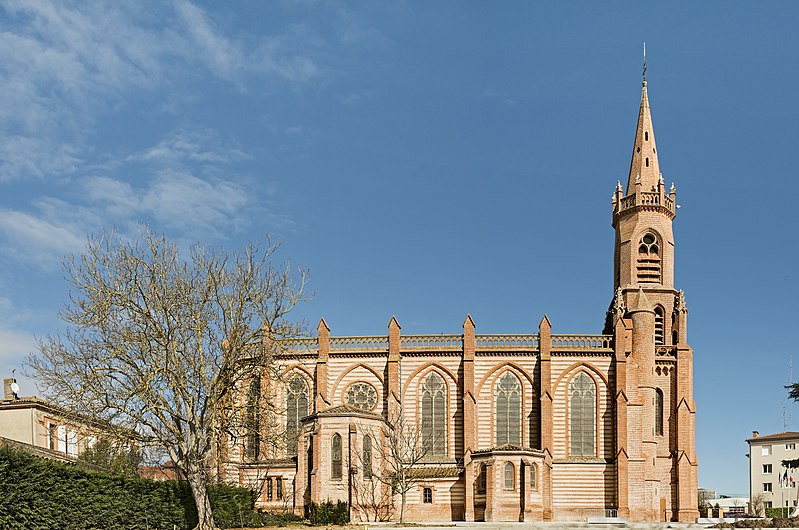 File:L'Union - Eglise extérieur.jpg