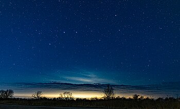 View of the glow in the sky from Helsinki from the shore of the Jõelähtme region Maxim Bilovitskiy 5.208 out of 10, SD 3.100