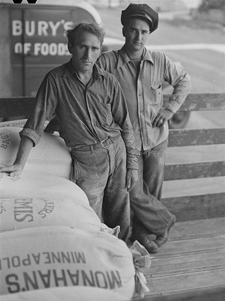 File:Loaders-Pillsbury-Minneapolis.jpg