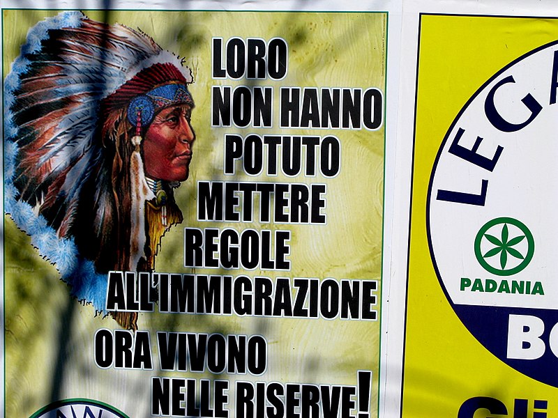 Archivo:Loro non hanno potuto mettere regole all'immigrazione ora vivono nelle riserve (2364400314).jpg