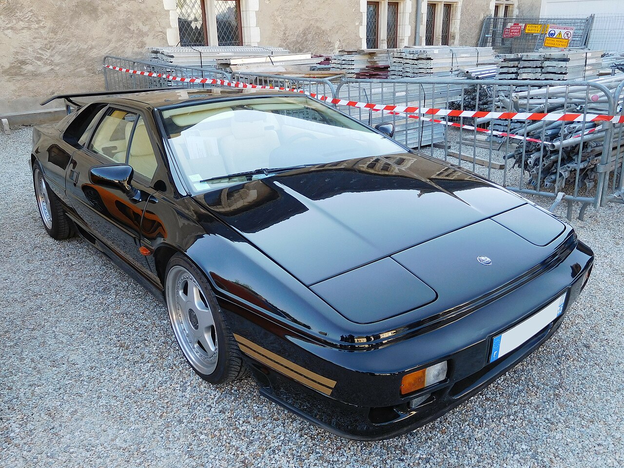 Image of Lotus Esprit (1)