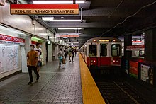 Red Line at Downtown Crossing MBTA Downtown Crossing Station, Incoming Braintree Train, August 2021.jpg