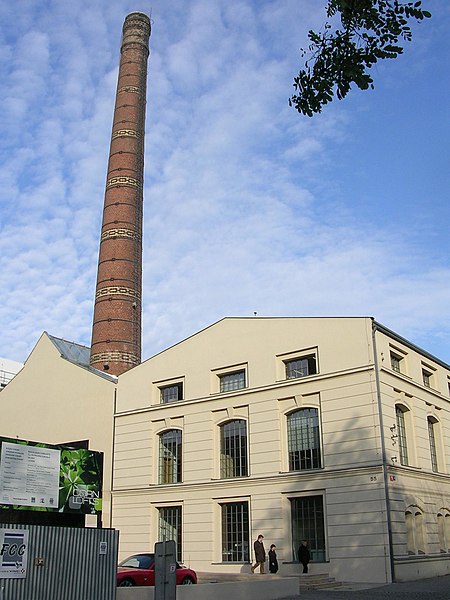 File:Machine House Karlín (03).jpg