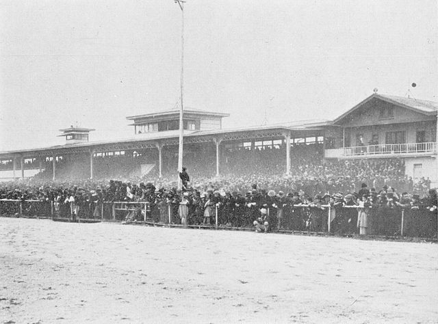 Main stand (1925–1937)