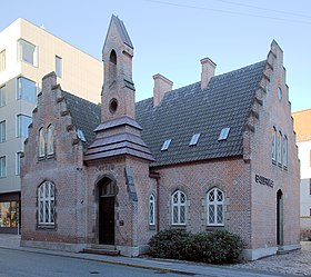 Front facade of Mejlen