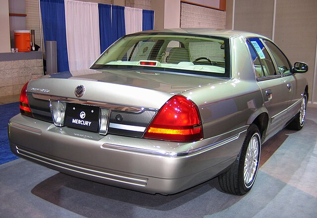 File:Mercury Grand Marquis (2003) in 2006 Washington Auto Show.jpg
