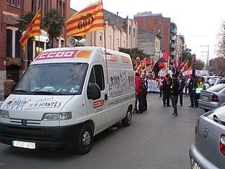 Español: Manifestación de los trabajadores de Derbi por la Avinguida Llibertat de Mollet del Vallès. Català: Manifestació dels treballadors de Derbi per la Avinguda Llibertat de Mollet del Vallès.