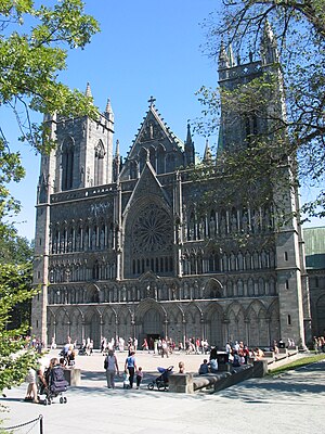 Nidarosdomen Trondheim 3.jpg