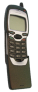 Nokia 7110, avec un cache coulissant du clavier.