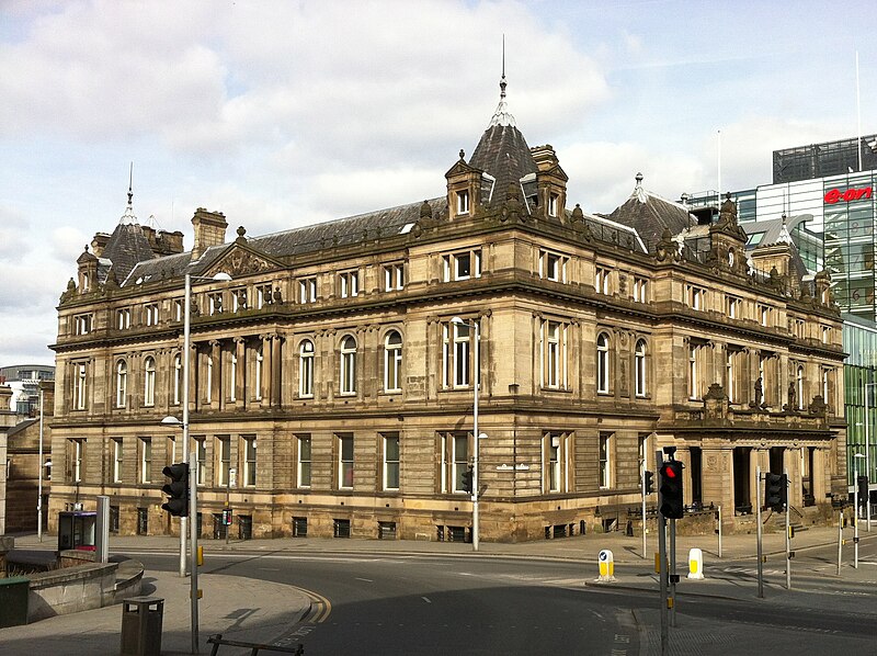 File:Nottingham Guildhall (2).JPG