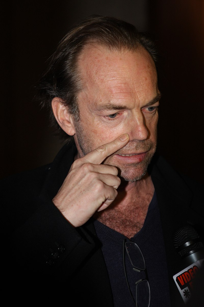 File:Hugo Weaving 2011.jpg - Wikimedia Commons