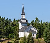 Fil:Ornö kyrka August 2015.jpg