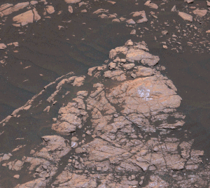 Curiosity drilled into a "clay-bearing unit". PIA23138-MarsCuriosityRover-Drills-ClayBearingUnit-20190406.gif