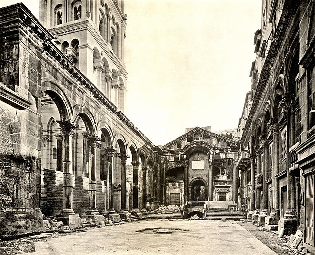 The Peristyle of Diocletian's Palace, collotype (1909).