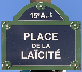 Voir la plaque.