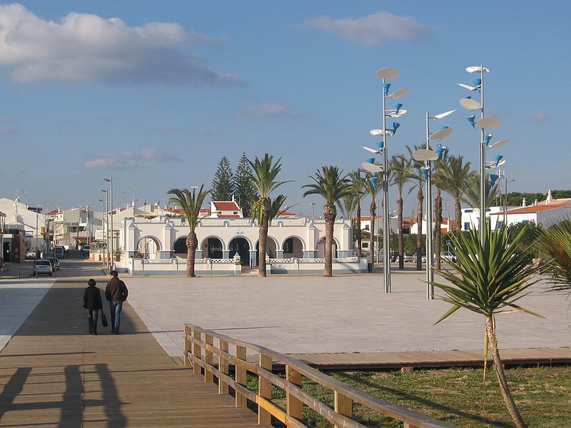 File:Praça da Manta Rota 3.JPG