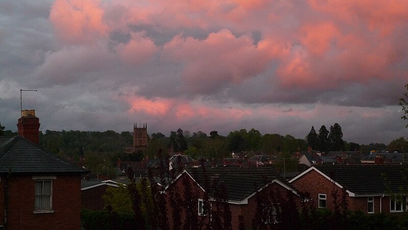 File:Red Clouds above Leominster Priory, St Peter ^ St Paul's Church - geograph.org.uk - 6168177.jpg