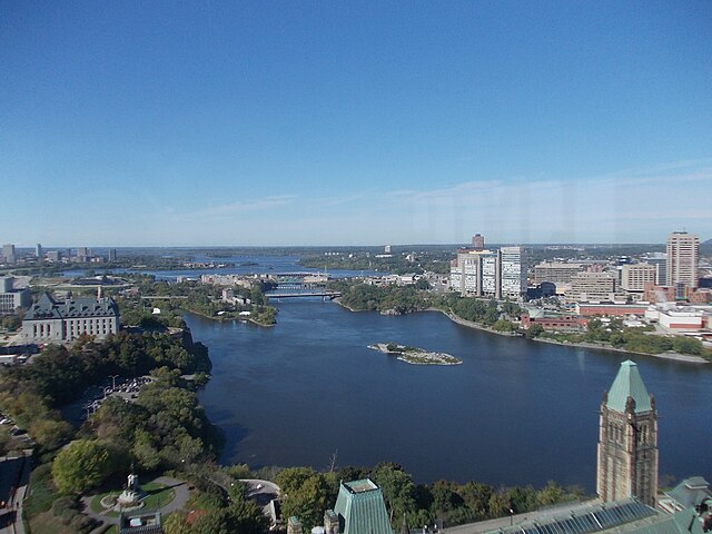 Ottawa River, looking upstream (view from the Peace Tower of Parliament Centre Block)