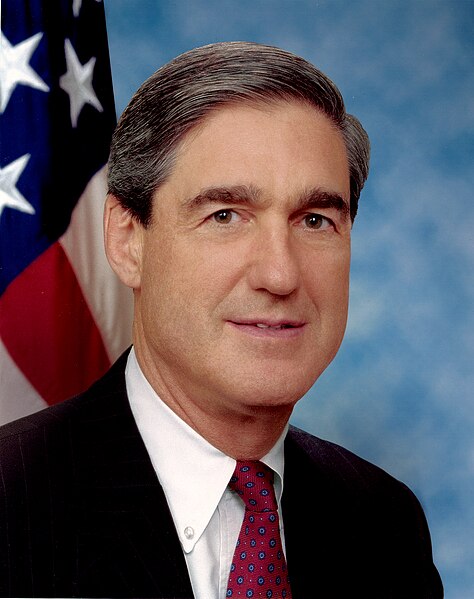 File:Robert S. Mueller official portrait.jpg