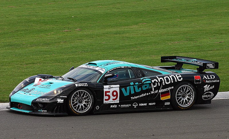 File:Saleen S7-R - Uwe Alzen, Franz Konrad & Michael Bartels at the 2004 Silverstone 1000 Kms (50955888746).jpg