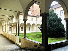 The cloister San tommaso chiostro.jpg