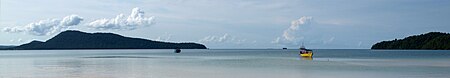 Tập tin:Scenic Koh Rong Sanloem Saracen Bay panorama.jpg