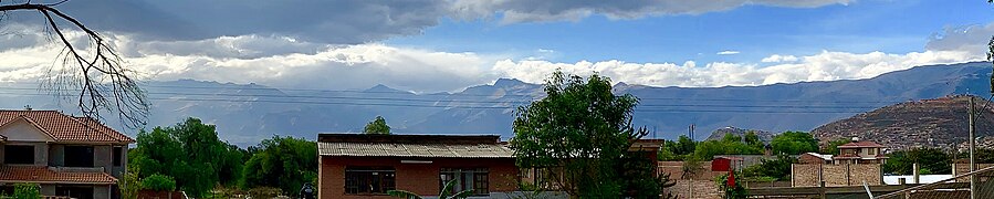 Serranía del Tunari en Cochabamba 02.jpg