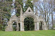 Shobdon Arches - geograph.org.uk - 3937940.jpg