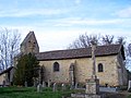 L'église Notre-Dame d'Aillas-le-Vieux et la croix de cimetière (déc. 2009)