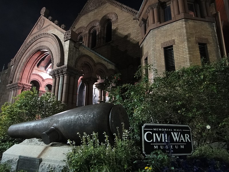 File:Slocomb Cannon in front of Confederate Memorial Hall Museum.jpg