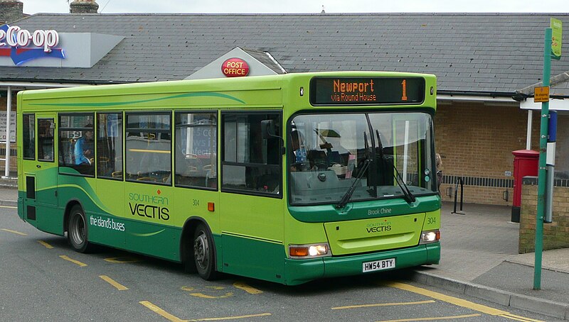 File:Southern Vectis 304.JPG