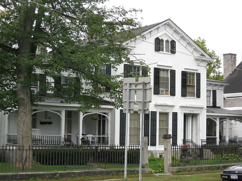 File:Springside Hudson Falls Historic District Sep 09.jpg