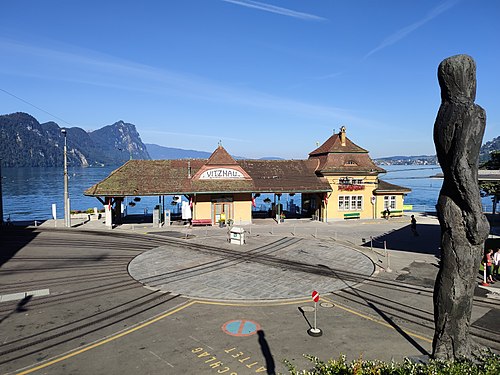 StationLakeLucern.jpg