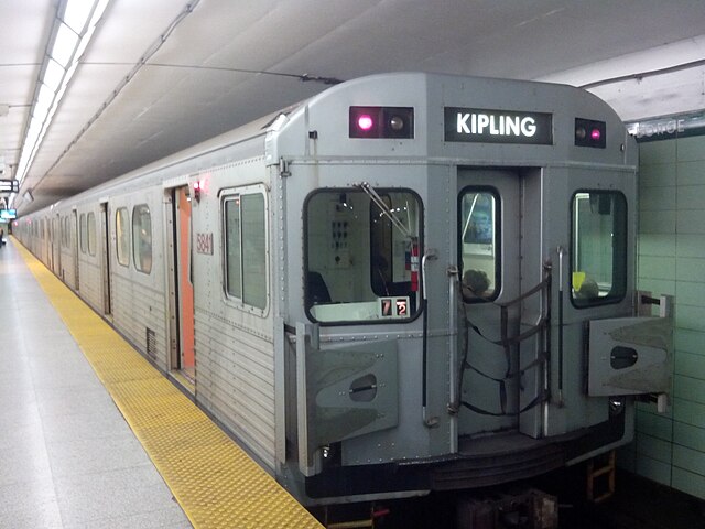 An H-6 train at St George station