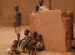 Tahoua Niger Kids1 2006.jpg