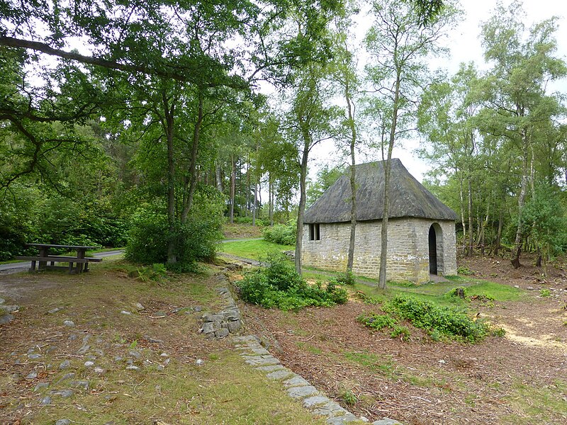 File:Thatched boathouse at Blackburn Lake - geograph.org.uk - 4090540.jpg