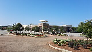 <span class="mw-page-title-main">The Shoppes at River Crossing</span> Shopping mall in Macon, Georgia