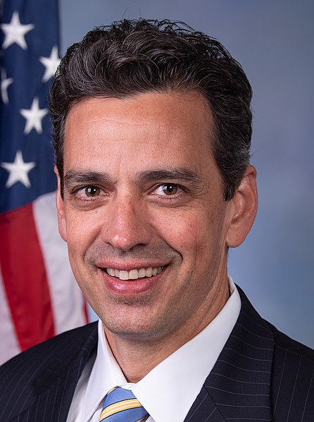 File:Tom Graves, official portrait, 116th Congress (cropped).jpg