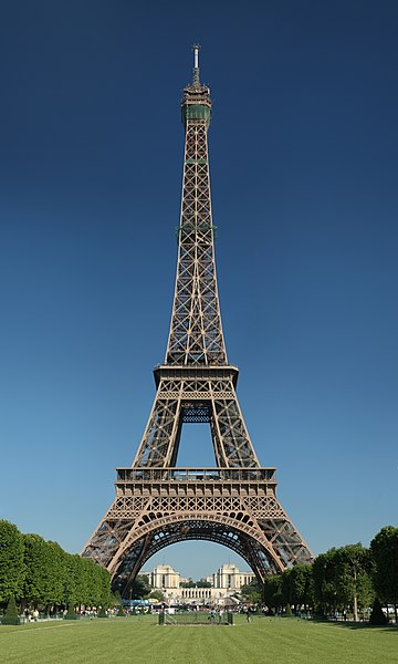File:Tour Eiffel Wikimedia Commons (cropped).jpg