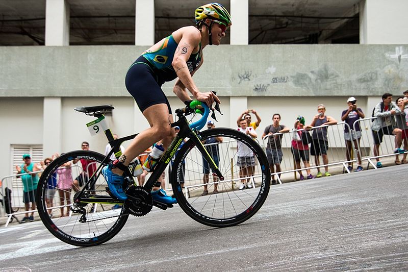 File:Triathlon at the 2016 Summer Olympics 01.jpg