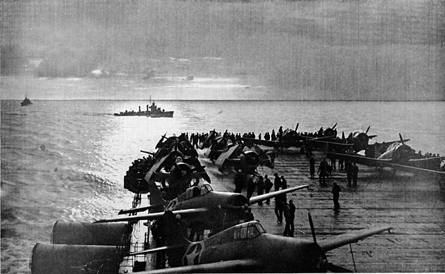 Aircraft on Ranger's deck during Operation Torch