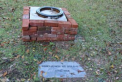 Grave of an unknown soldier buried in Cahaba USUnionGraveStone.jpg