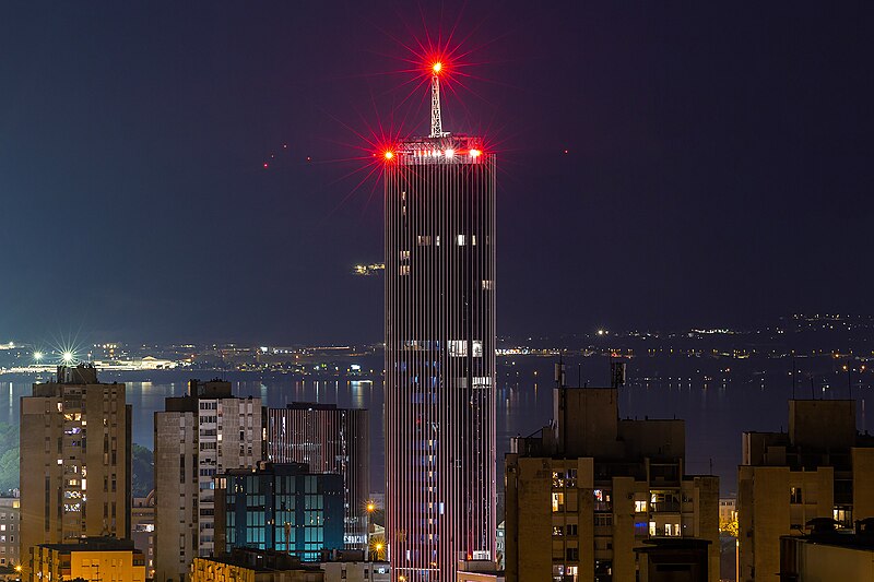 File:Westgate Tower B (Dalmatia Tower) night view.jpg