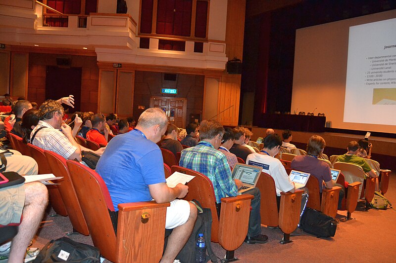 File:Wikimania 2013 Cooles projects presentation 09.JPG