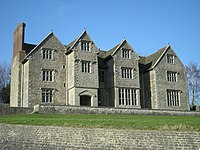 Wilderhope Manor dan Youth Hostel - geograph.org.inggris - 687216.jpg