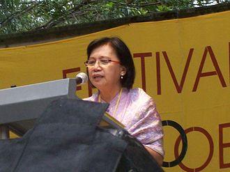 Marjorie Evasco at the International Poetry Festival of Medellin, 2008. XVIII FdPdM Marjorie Evasco.JPG