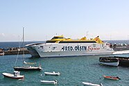 Fred Olsen Express, as well as Naviera Armas, offers ferry connections between Corralejo and Playa Blanca in Lanzarote