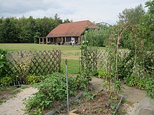 The farmshop and cafe Yalding gardens farmshop and cafe - geograph.org.uk - 2554225.jpg